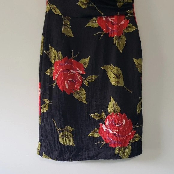 Trina Turk 100% Silk Floral Vintage Sheath Dress 8 Black Red Green Retro Office - Picture 3 of 11